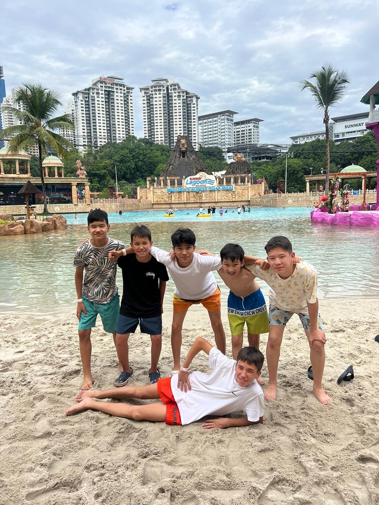 Sunway Lagoon — поездка EduVenture